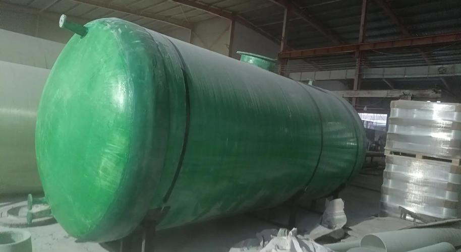 玻璃鋼地埋儲(chǔ)罐:環(huán)保安全的理想選擇
