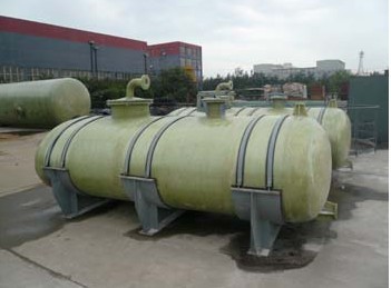 鹽酸玻璃鋼儲罐及其容積標準 ≥0.5立方米的應用解析